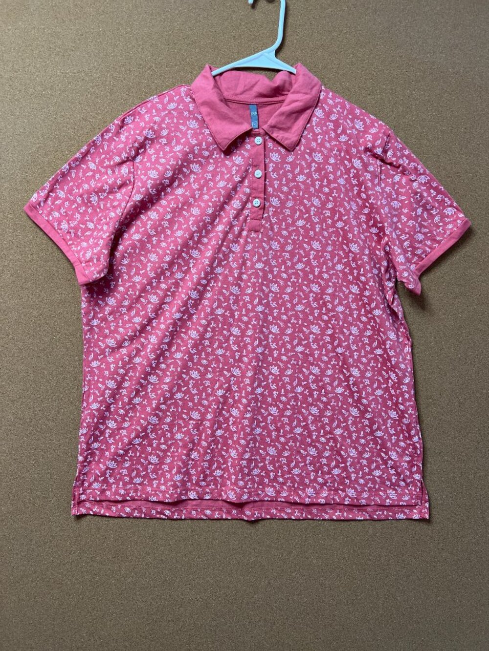 Women Polo Top Shirt XL Pink Short Sleeve Graphic Tee NWOT